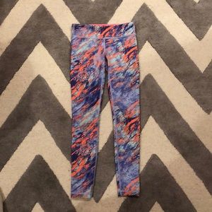 Size 7 ivivva leggings